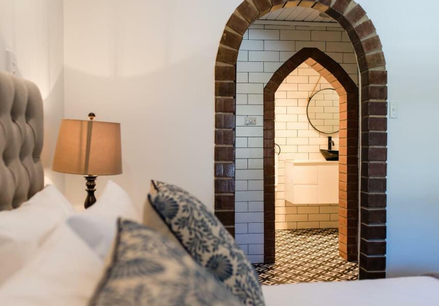 فندق The Manor Basket Range المظهر الخارجي الصورة